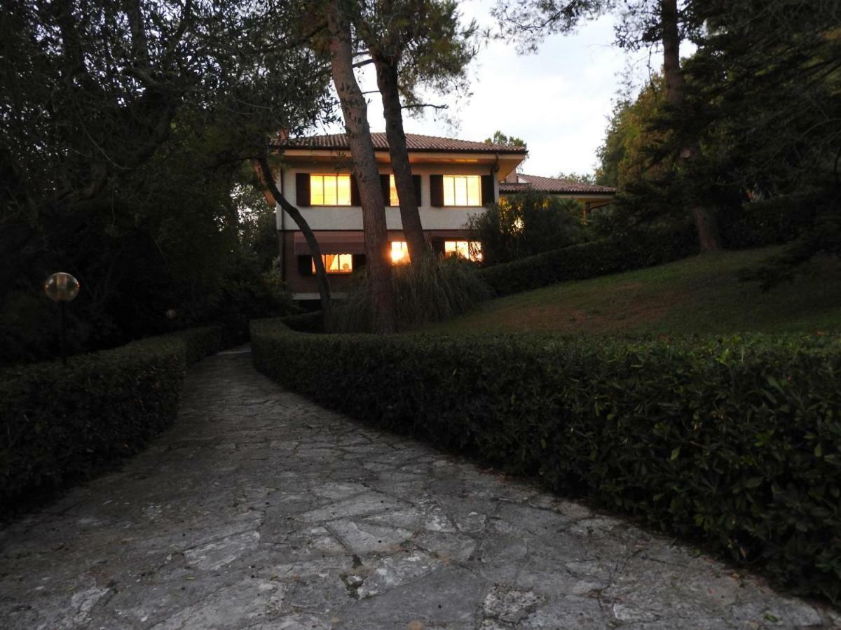 Villa Dall Acqua Pesaro Exterior photo